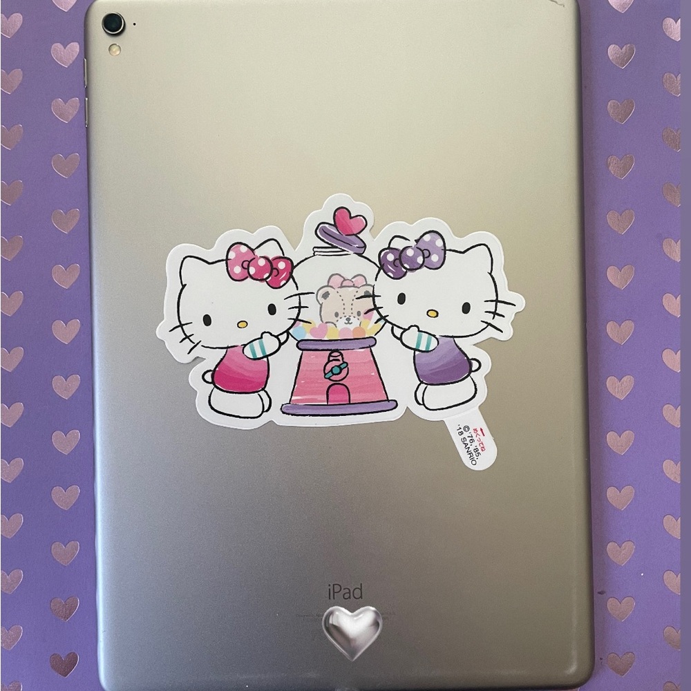 Hello Kitty sticker - Picture 3 of 3